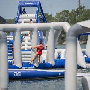 Aquapark Géant à Quilly